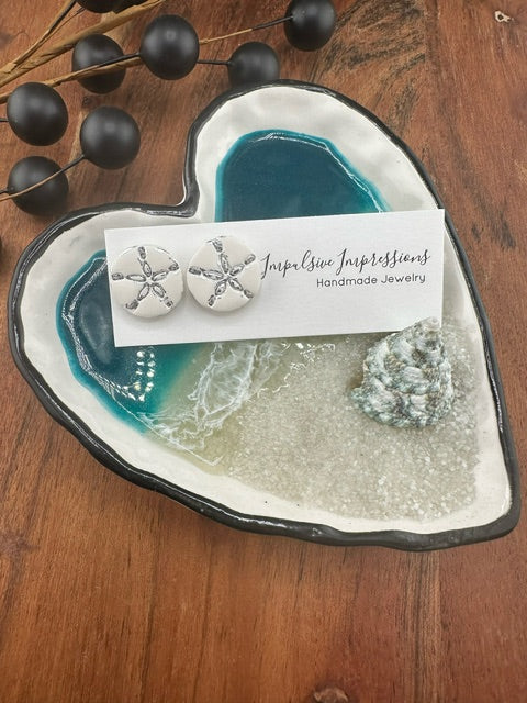 White and Silver Sand Dollar Stud