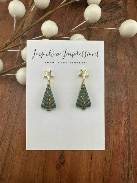 Green and Gold Christmas Tree